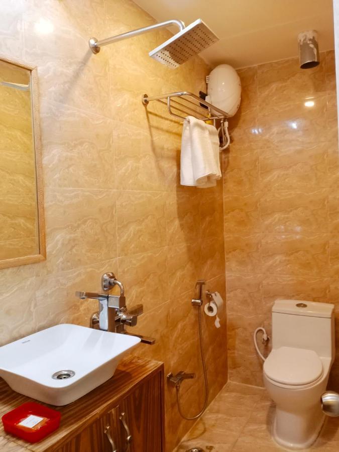 Hotel Aurelia Pearl Патна Экстерьер фото