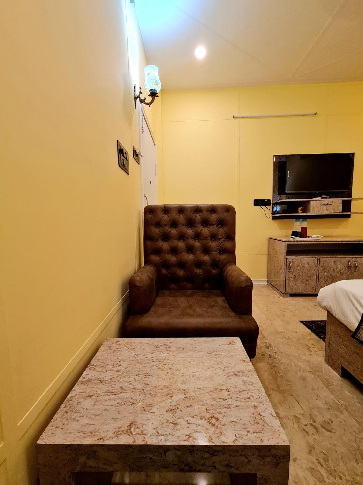 Hotel Aurelia Pearl Патна Экстерьер фото
